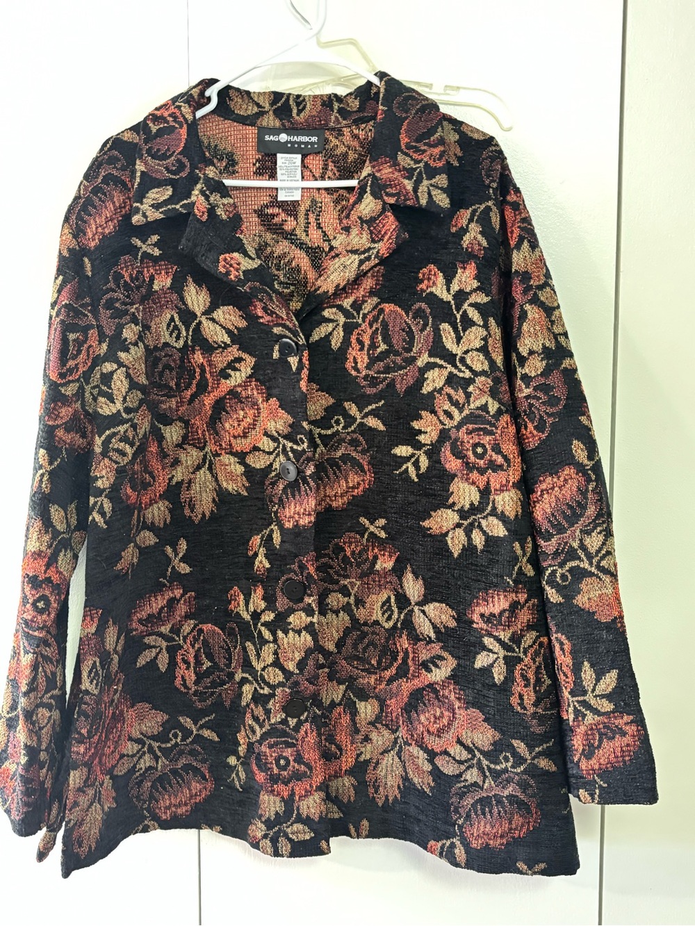 Sag Harbor Black Floral Button-Front Women's Top